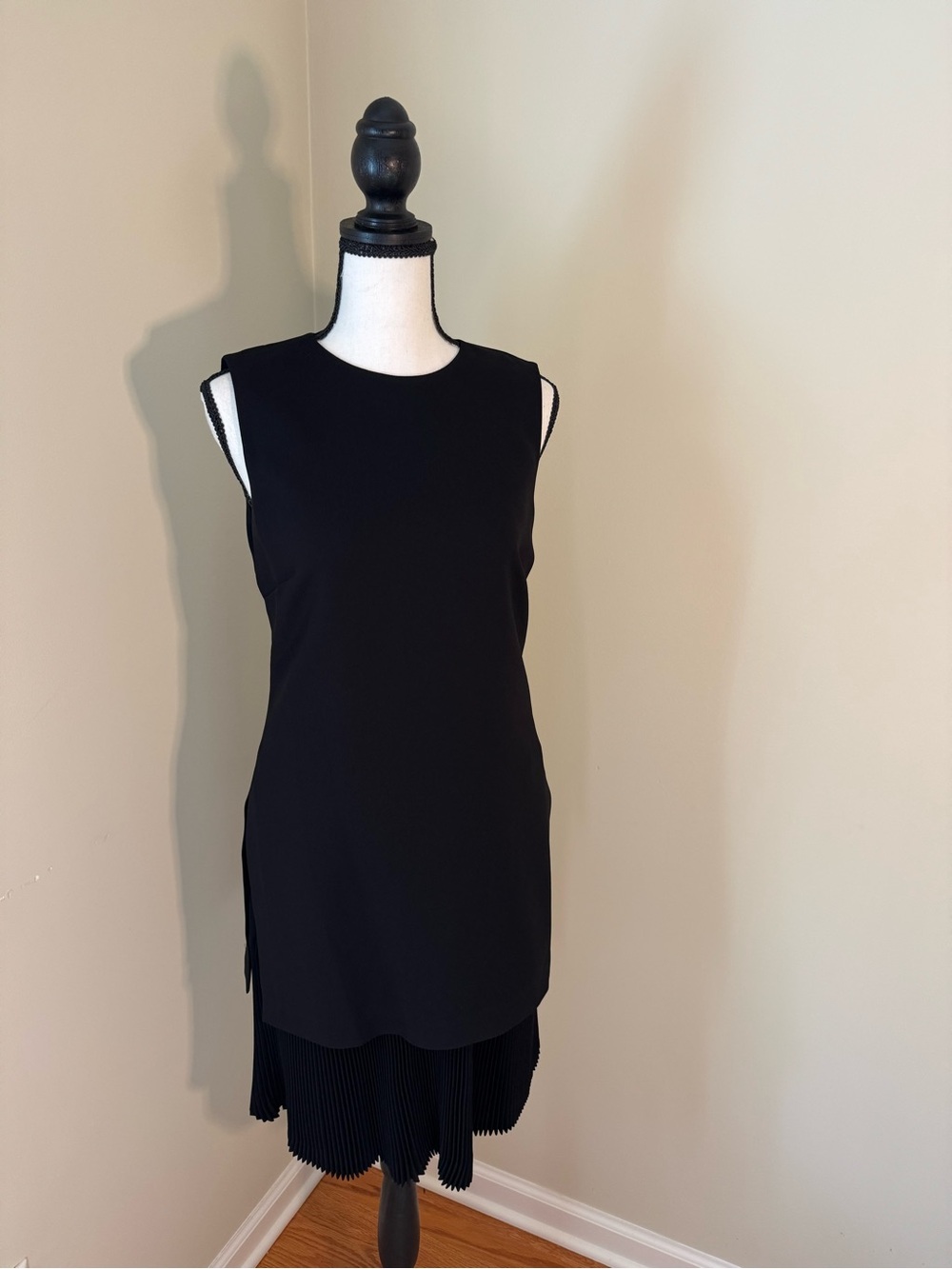 Theory Black Sleeveless Midi Dress